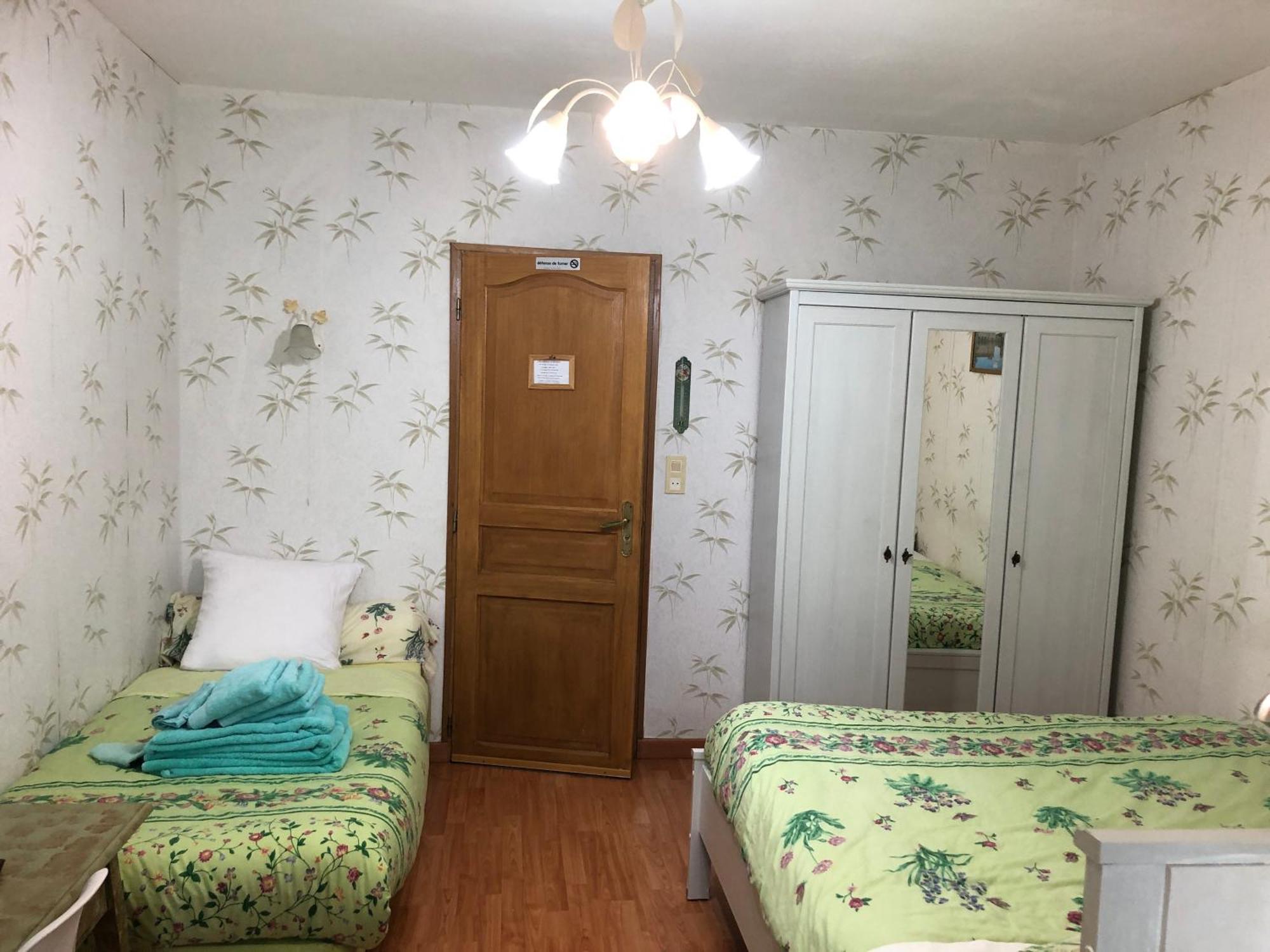Bed and Breakfast L'Eclipse Saint-Nicolas-des-Motets Exterior foto