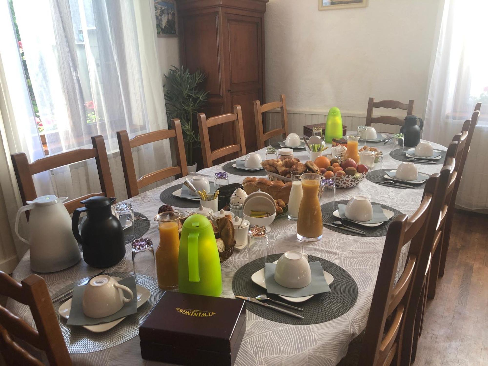 Bed and Breakfast L'Eclipse Saint-Nicolas-des-Motets Exterior foto