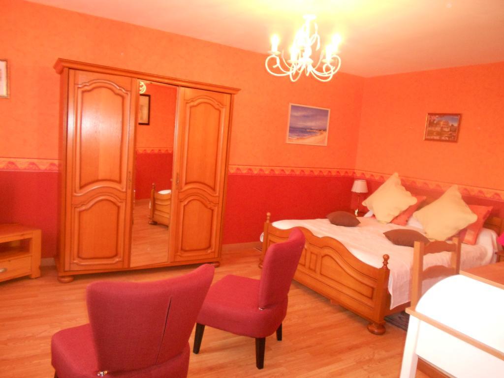 Bed and Breakfast L'Eclipse Saint-Nicolas-des-Motets Exterior foto