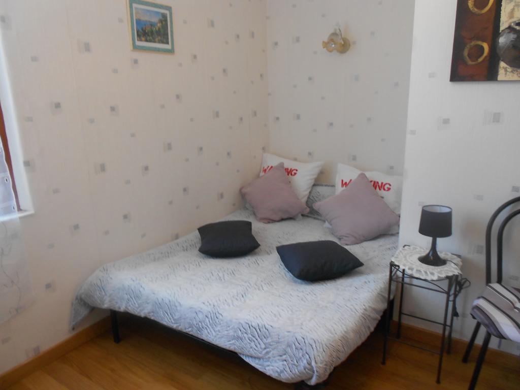 Bed and Breakfast L'Eclipse Saint-Nicolas-des-Motets Exterior foto